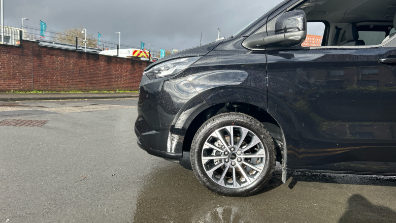 Ford Tourneo Custom 340 L1 Electric Rwd 160kW 65kWh H1 Titanium X 8 seater Auto